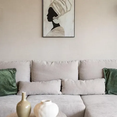 Chic 2-bedroom Getaway In La Cala De Rdr466 * 밀야스코스타
